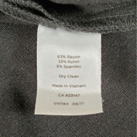 Talbots Black Pencil Skirt with Bows Sz 16P - Picture 6 of 8